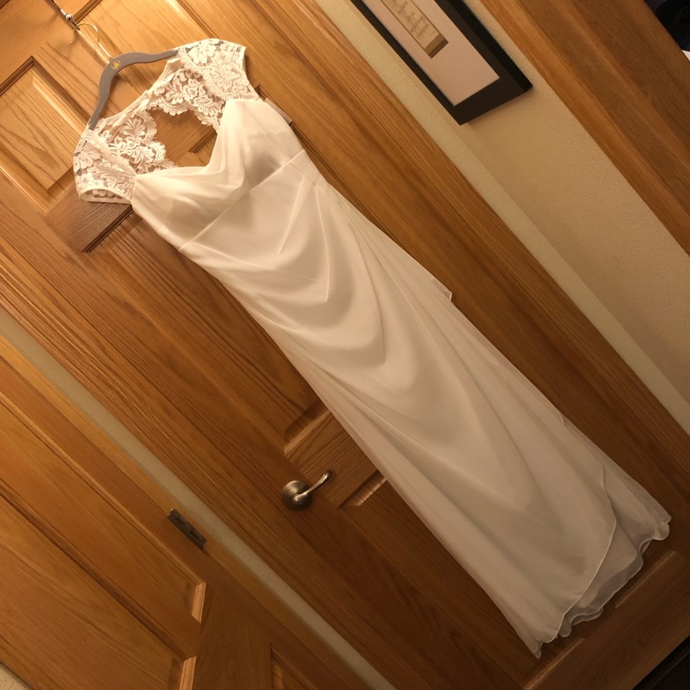 Wedding dress